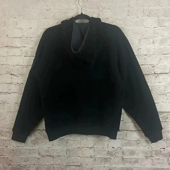 Outdoor Voices Womens XS MegaFleece 1/4 Zip Hoodie Sweatshirt Pockets Black Wool - Picture 10 of 10